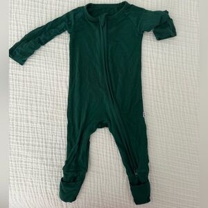 Emerald newborn zippy